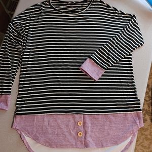 Egy Black and white stripe cute layered look!!!